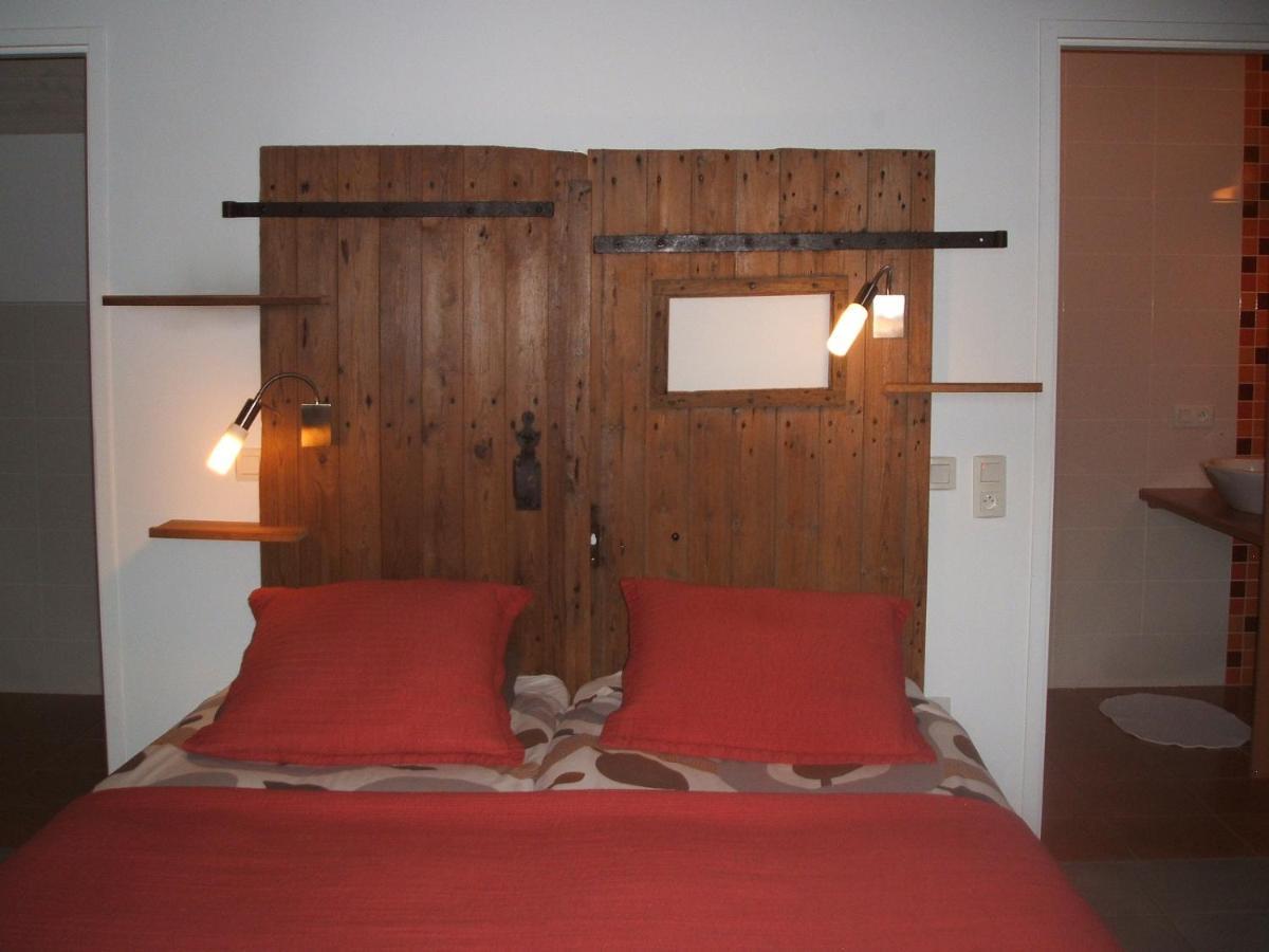 Chambres D'Hotes La Charriere Cheffois Bagian luar foto